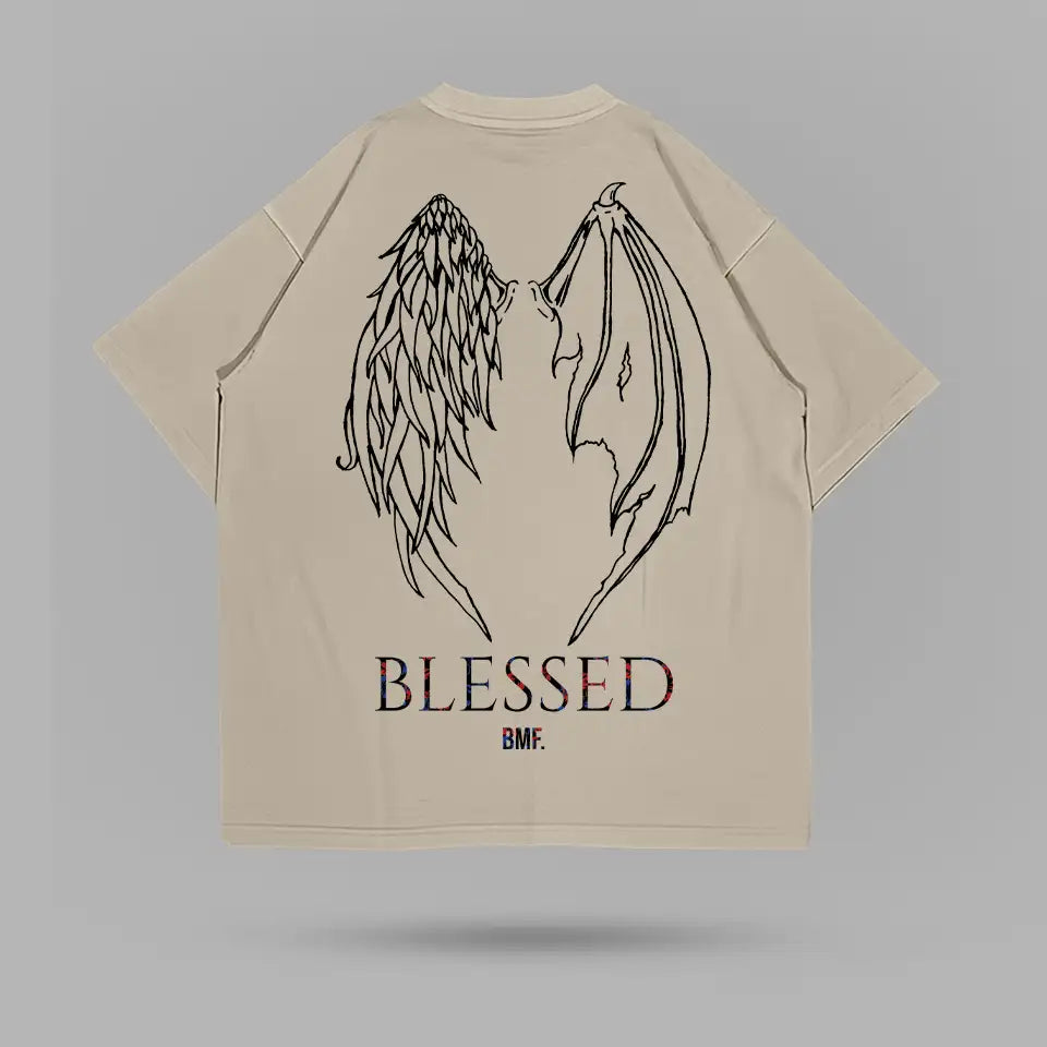 Max Holloway Blessed Wings Oversize Tişört – arka görünüm 5